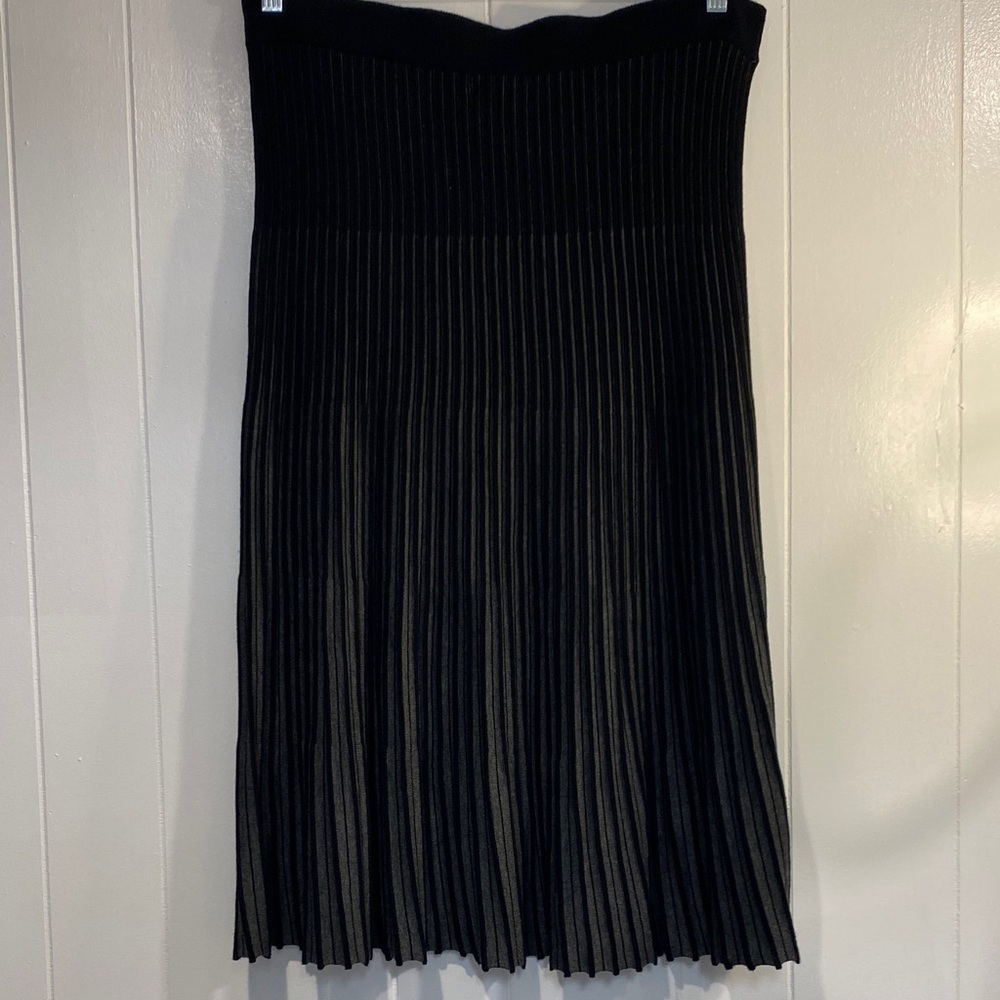 Max Studio A-Line Pleated Knit Midi Skirt Academia Winter Black Gray Size XL-1X - Picture 7 of 11